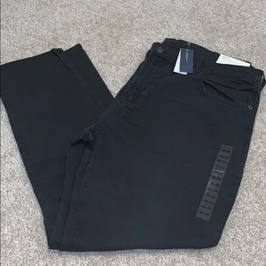 American Eagle Extreme Flex Skinny Khaki’s